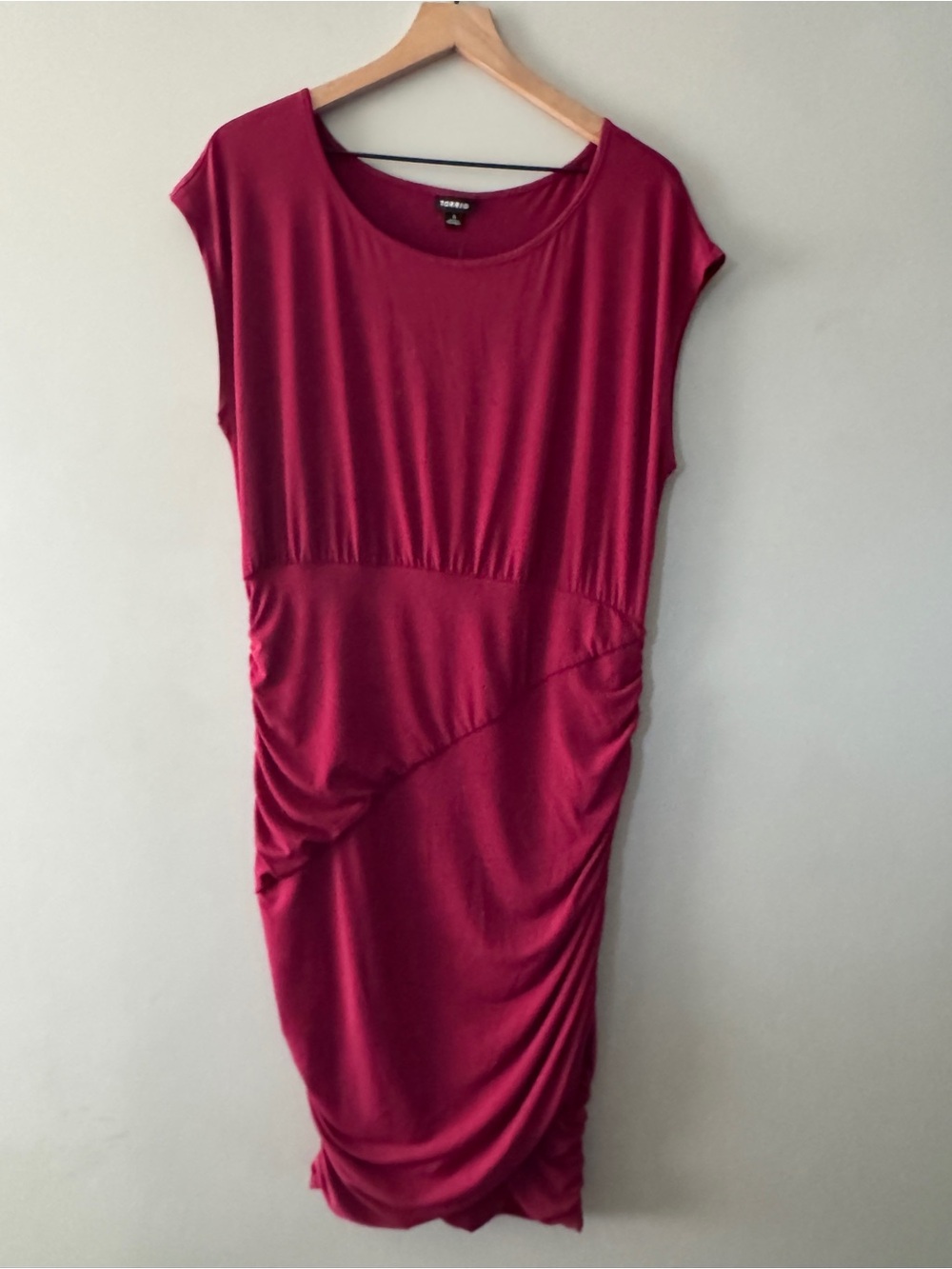 Torrid | Sleeveless Burgundy Ruched Dress | 1X